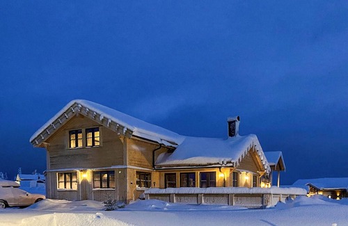 Syssleback House | Look forward to a wonderful vacation in this comfortable vacation home with sauna!