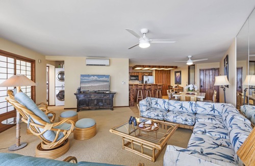 Maalaea Condo | Look No Further. Everything You Need is Here Including Lowered Fall Rates!