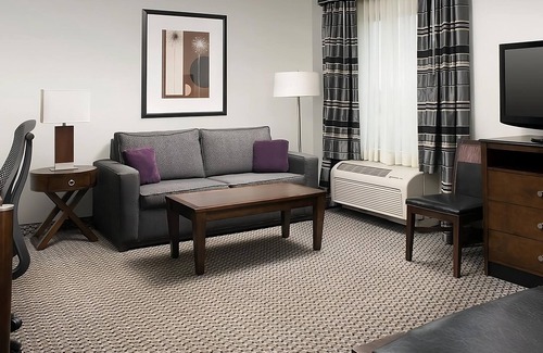 Athens Hotel | Look No Further! Free Breakfast, Indoor Pool, Pets Allowed, Free Parking!