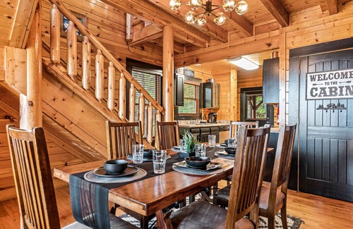 Gatlinburg - Pigeon Forge Cabin | 🌟Look no Further! Smoky Mountain cabin with great views in award winning resort