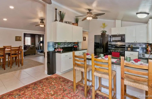 Vista House | Look No Further~ You Have Found Your Family Friendly Home Away From Home!