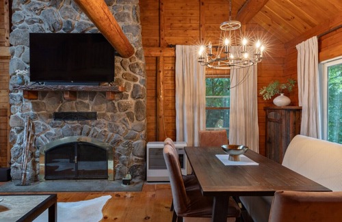 Gilford Cabin | Look to the Mountains: Gunstock Acres Log Cabin
