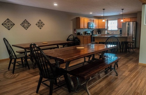 Lake Harmony Estates House | LOOKING FOR A HOUSE FOR THE ENTIRE CREW! AMAZING GAME ROOM, FIRE PIT & LAKEVIEW