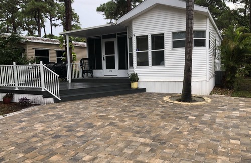 Nokomis House | Looking for a six months stay, a week, a weekend (3 or more days)! YOUR HOME!
