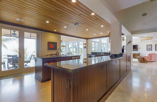 Cutthroat Harbor Estates House | Looking for the ultimate Keys Vacation here it is 4 bedroom 3.5 Bath Pool Home