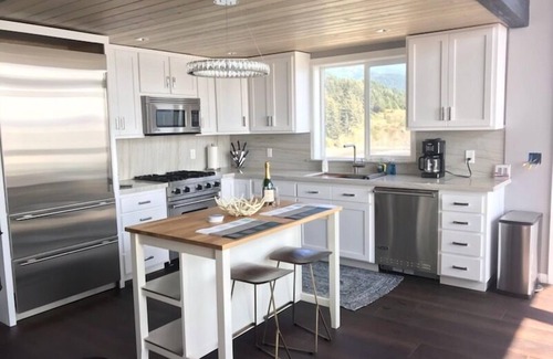 Brookings House | Lookout at Crook Point