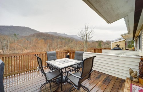 Banner Elk Apartment | Lookout Deck and Mtn Views Banner Elk Condo!
