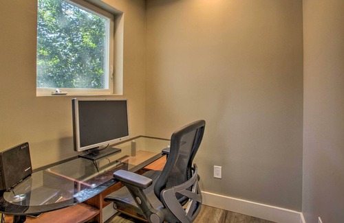 Garden District House | 'Lookout Tower’ Downtown Home: Walkable Location!