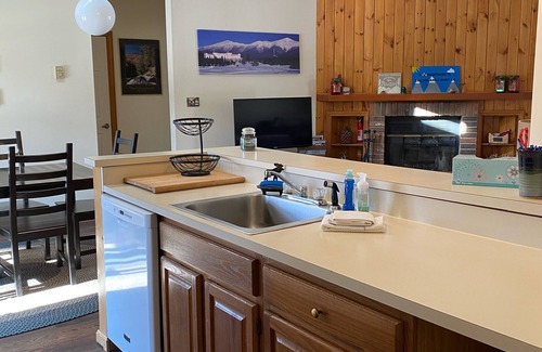 North Woodstock Condo | Loon Mountain/Deer Park River front 3 bedroom condo
