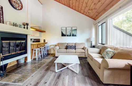 Lincoln Apartment | Loon Mountain Getaway