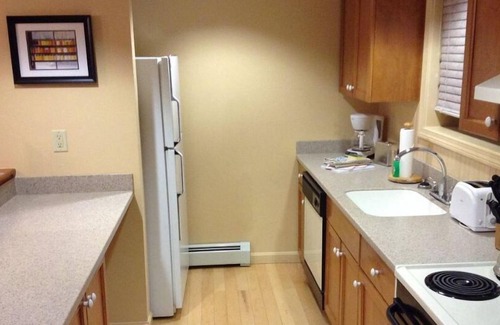 Lincoln Condo | Loon MTN Inn Season Pollard Brook Resort NH School Vacay Feb. 16th to 23rd
