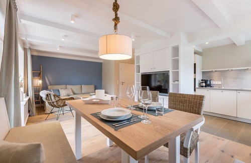 Keitum Apartment | Loos - Renovierte Erdgeschoßwohnung Inklusive Wohlfühlatmosphäre