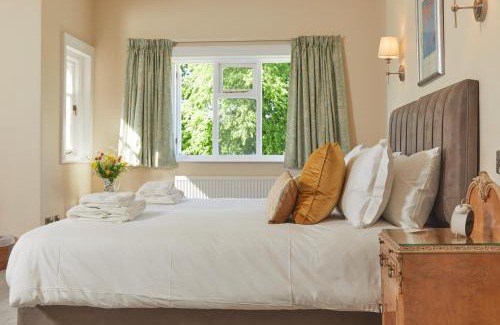 Stoughton Bed & Breakfast | Lordington Park