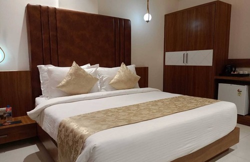 Ambaji Hotel | Lords Eco Inn Ambaji