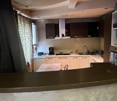 Cluj-Napoca Apartment | Lore