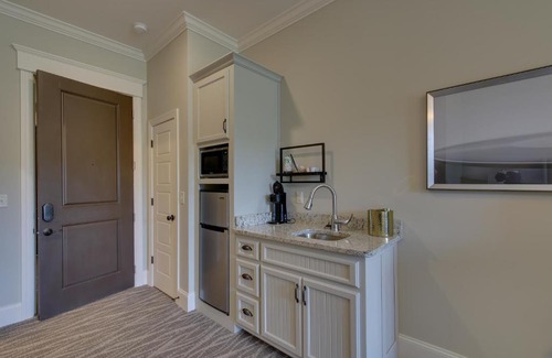 Lawrence County Apartment | Loretto Vacation Rental 7 Mi to State Park!