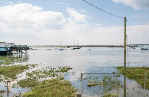 Layer Marney House | Lorna, Houseboat , West Mersea