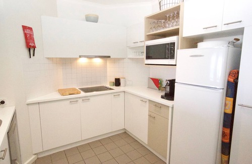 Lorne Hotel | Lorne Beachfront Accommodation