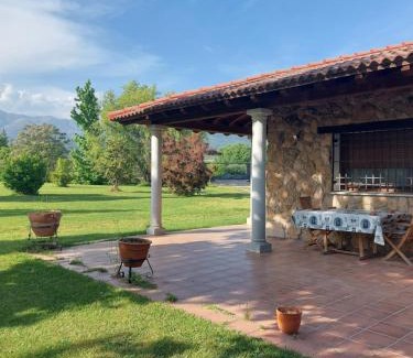 Candeleda Villa | Los 11 Postes