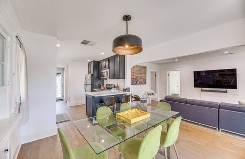 Eagle Rock House | Los Angeles Family Home w/Deck ~ 7 Mi to Downtown