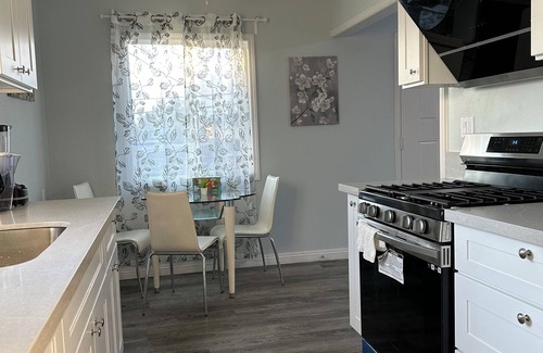 East San Gabriel Condo | Los Angeles house