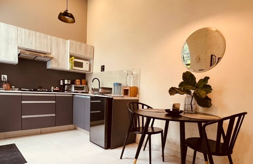 Americana Apartment | Los Arcos apartment with jacuzzi and A/C