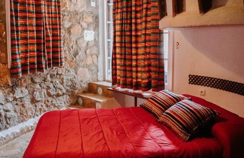 Benaocaz Resort | Los Chozos