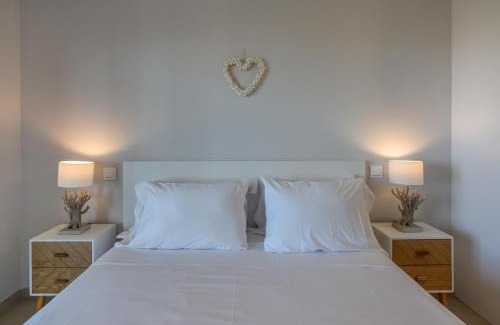 Ayamonte Apartment | Los Flamencos by Ĥ - Playa de los Haraganes HLHF4203PE56
