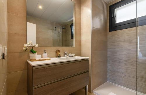 Ayamonte Apartment | Los Flamencos by Ĥ - Playa de los Haraganes HLHF4203PE56