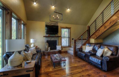 Lead House | Lost Buffalo Lodge