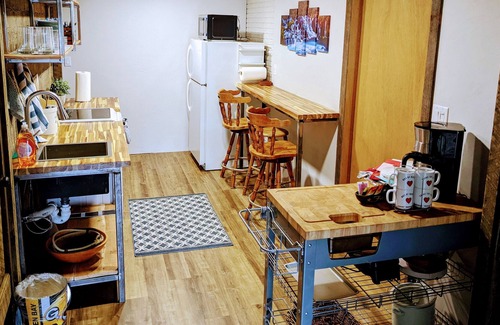 Grantsdale Apartment | Lost Horse Walkout Basement Apartment