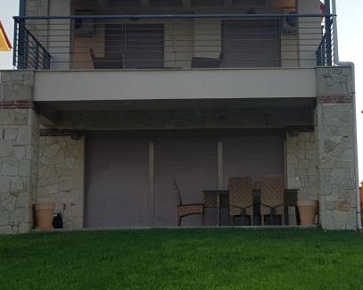 Haniotis House | Lost in View