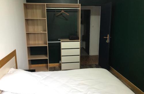 Nevers Apartment | Loue Chambres vert bâtiment les cytises 11 ou 13 rue de la motte Nevers 58000