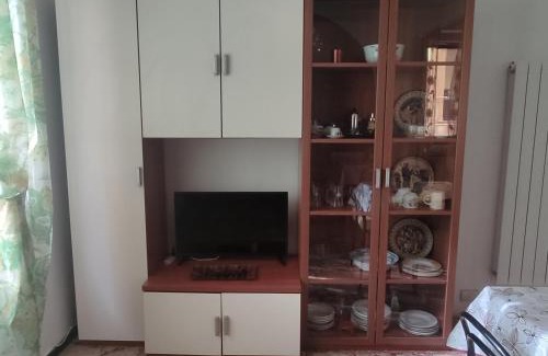 Finalborgo Apartment | Love and Peace House con deposito biciclette privato