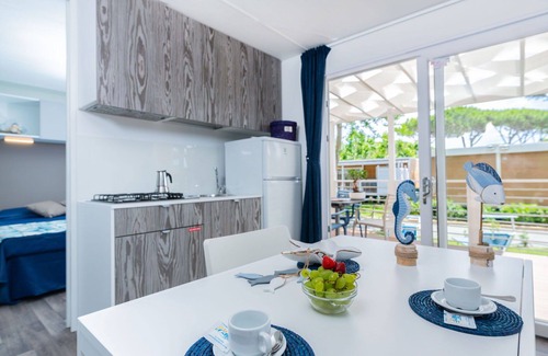 Le Rocchette House | Lovely apartment in villa for 3 people with A/C, WIFI, pool, TV and patio