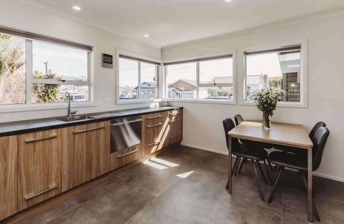 New Plymouth House | Love It on Lemon in New Plymouth