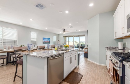 Gold Canyon House | Love Living at the Mountain Base, 90 night min! Gold Canyon