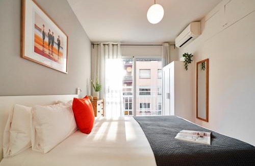 el Fort Pienc Apartment | Love Local Life Near Sagrada Familia by MyRentalHost