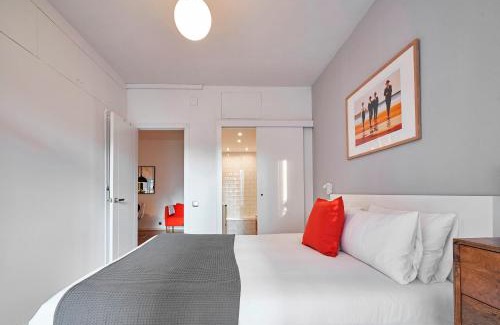 el Fort Pienc Apartment | Love Local Life Near Sagrada Familia by MyRentalHost