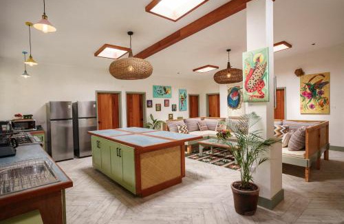 Tzununa House | Love Probiotics Lodge
