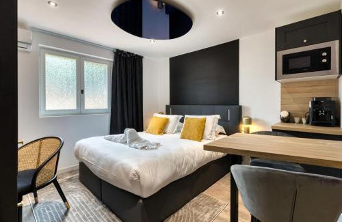 Sotteville-les-Rouen Apartment | Love Room Pour un séjour en amoureux