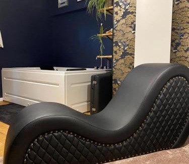 Troarn House | Love Room Troarn 70 m2 - La Discrète