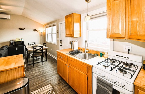 Salisbury Beach House | Love Shack: Oceanfront Getaway - Salisbury Beach Music Nights & Weekend Fireworks!