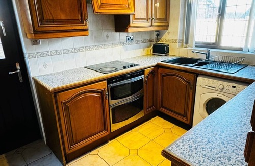 Birmingham House | Lovely 1-Bed House in Birmingham