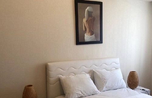 Esenyurt Apartment | Lovely 1 Bedroom within 2 min walk to Akbatı mall