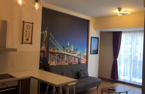 Esenyurt Apartment | Lovely 1 Bedroom within 2 min walk to Akbatı mall