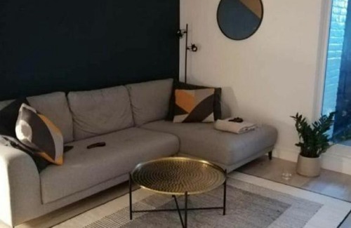 Royston Apartment | Lovely 1 bedroom apartment
