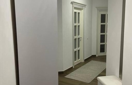 Ciurea Apartment | Lovely 1 bedroom apartment with parking