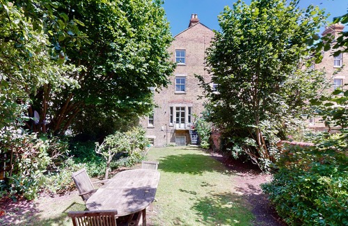 Oxford Apartment | Lovely 1 bedroom flat with garden in North Oxford
