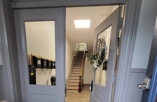 Martinsburg Apartment | Lovely 1 Bedroom Rental Unit w/Free Parking Onsite